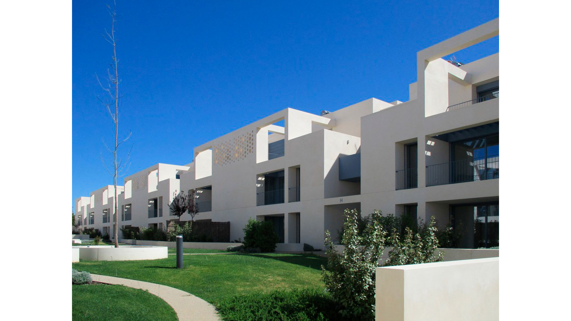 Edifício de Habitação Casas do Forte